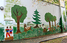 14.Stadtspaziergang (Bild: Wandmalerei an der Waldschule)